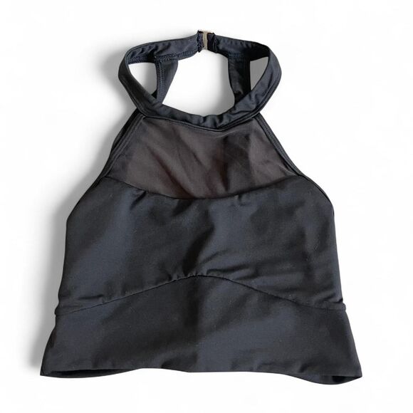 Black sportswear crop top with mesh detailing and strappy back. - Picture 2 of 2